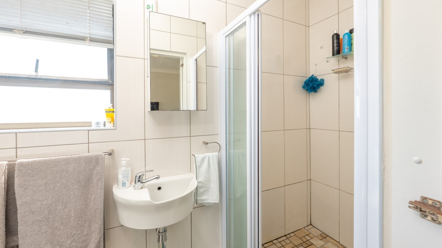 3 Bedroom Property for Sale in Struisbaai Western Cape